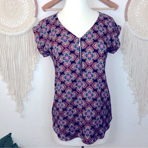 Express colorful floral print zip front cap sleeve blouse small